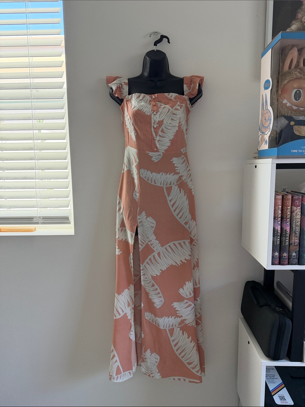 Kaitlyn Peach and White Tropical Print Maxi Dress